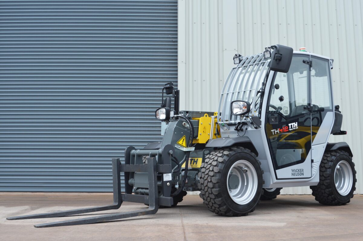 Telehandler Using Tipper Skip New Compact 4.5m and 5m Telehandlers at Tippers Tool & Plant Hire ...